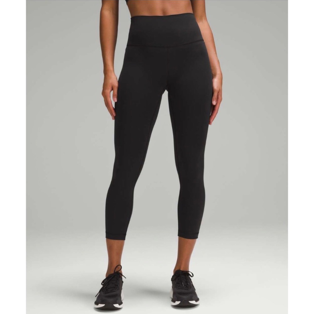 Lululemon Wunder Train High Rise Crop 23" Black Leggings Activewear Fitness